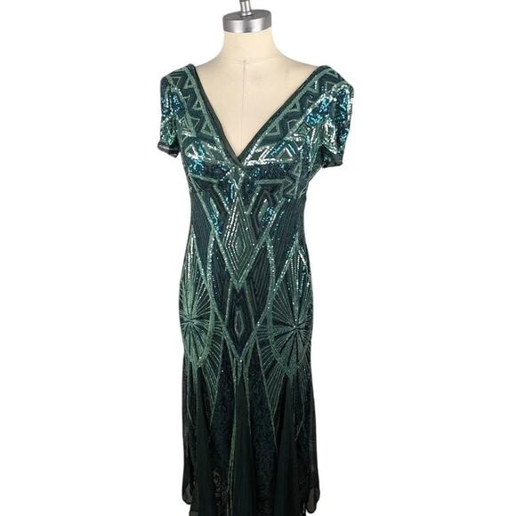 R&M Richards Women's Sequined Emerald Green Tea Length Dress Size 4P‎ - Picture 1 of 4
